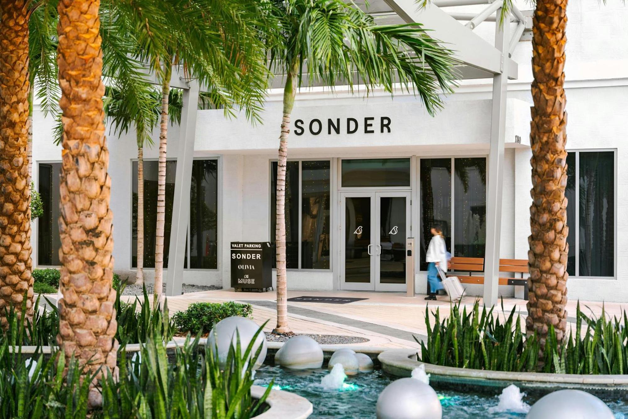 The Circ Hotel Hollywood, Sonder By Marriott Bonvoy Exterior photo