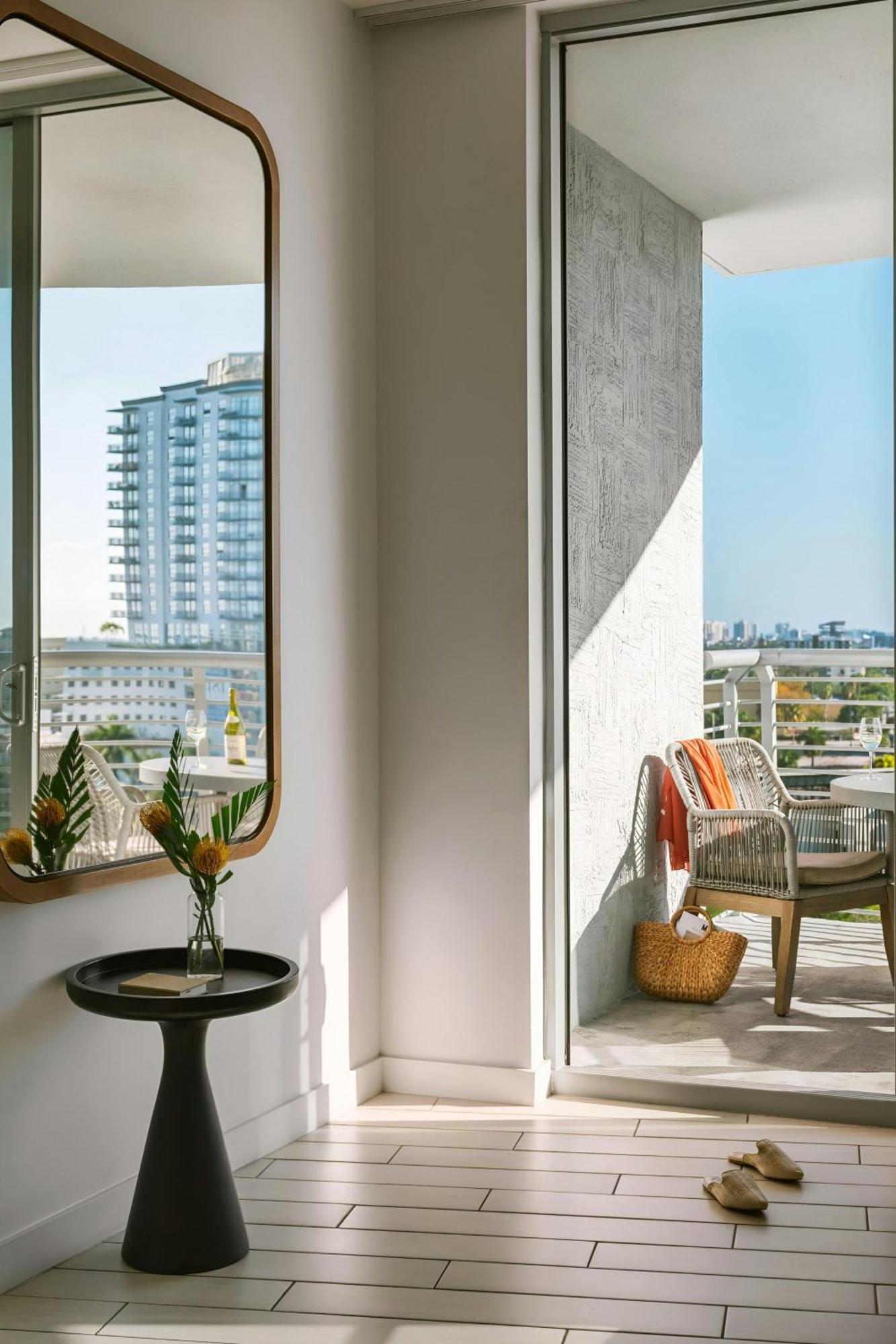 The Circ Hotel Hollywood, Sonder By Marriott Bonvoy Exterior photo