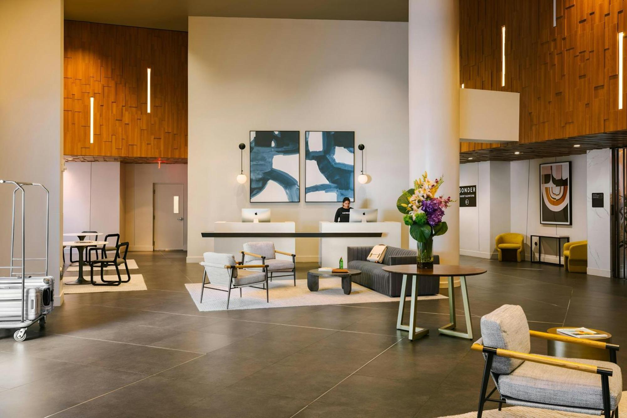 The Circ Hotel Hollywood, Sonder By Marriott Bonvoy Exterior photo