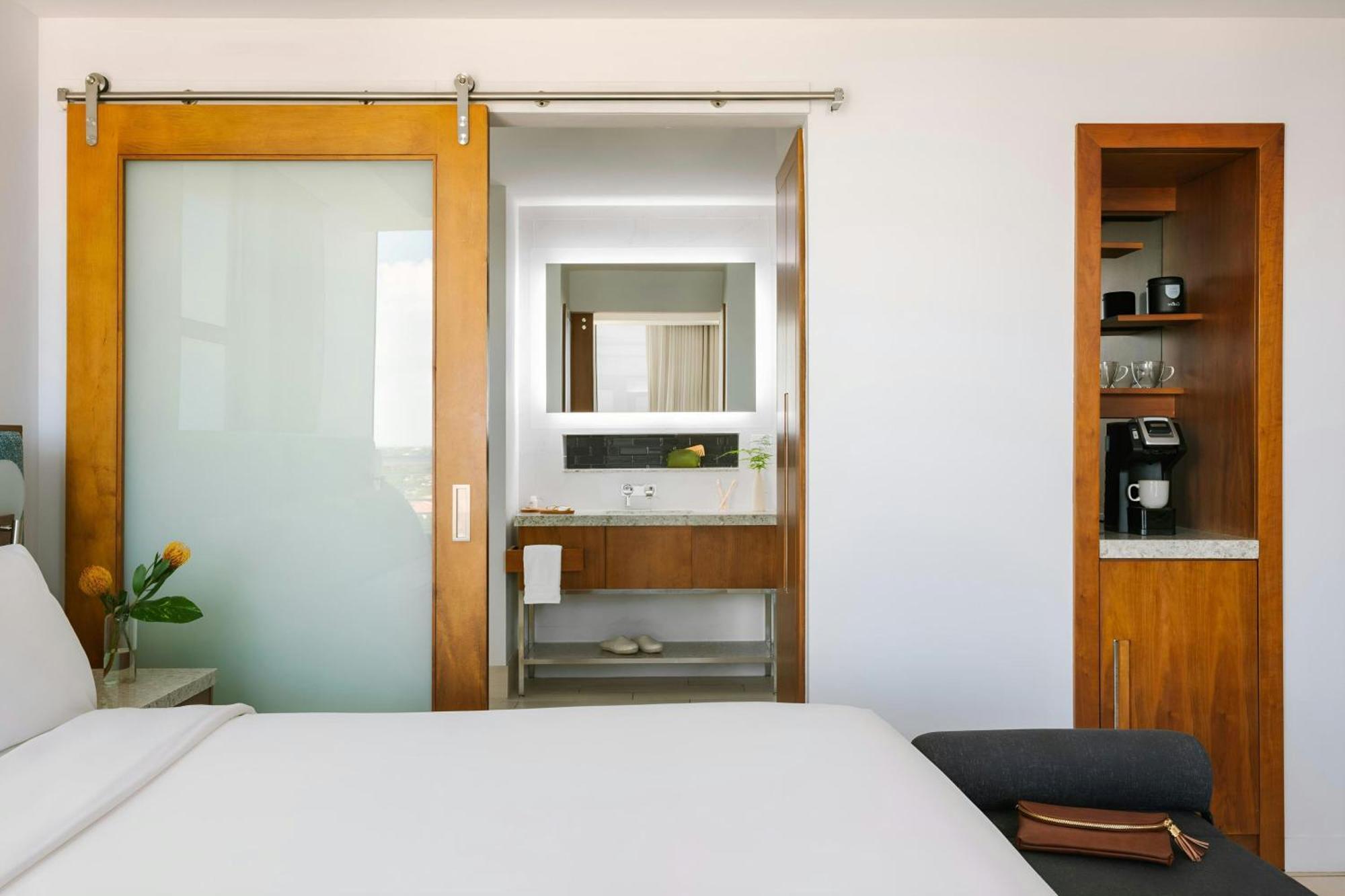 The Circ Hotel Hollywood, Sonder By Marriott Bonvoy Exterior photo