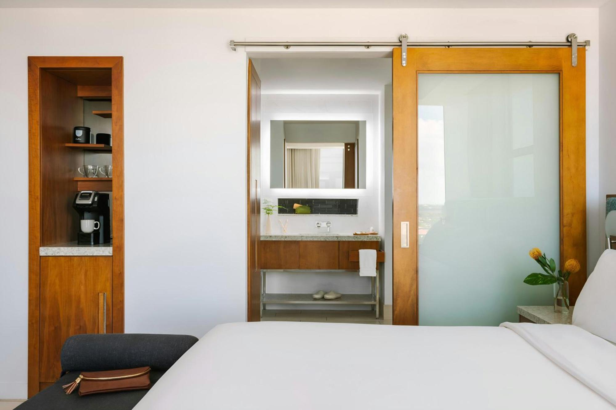 The Circ Hotel Hollywood, Sonder By Marriott Bonvoy Exterior photo