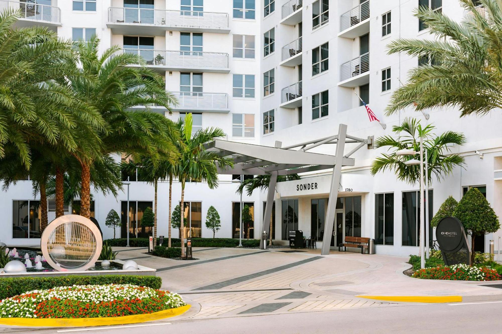 The Circ Hotel Hollywood, Sonder By Marriott Bonvoy Exterior photo